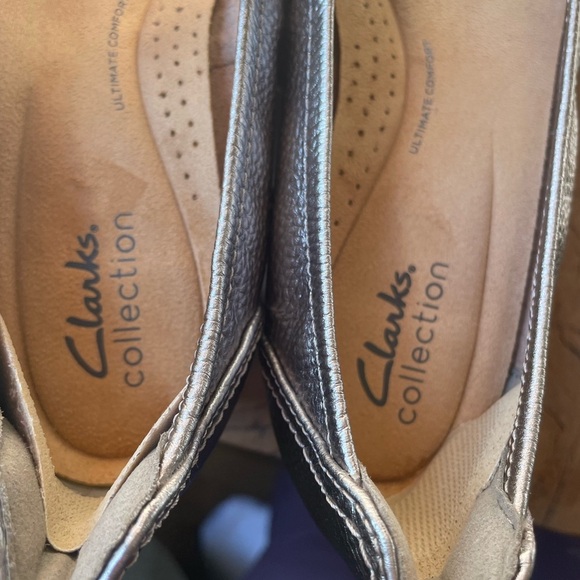 Clark's Women's Heel NWT Pewter Metallic Silver Pebble Leather Size 8.5 - Picture 6 of 8